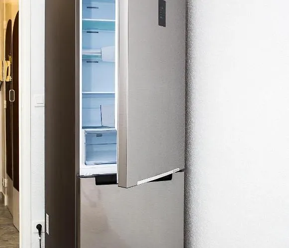 Apartment Romantic Sea View Studio, Steps Away From The